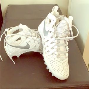Men’s Nike Huarache Cleats - Size 6.5